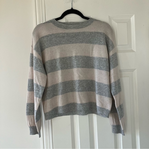Bella Dahl Sweaters - Bella Dahl 100% Cashmere Gray & White Striped Crewneck Sweater (S)